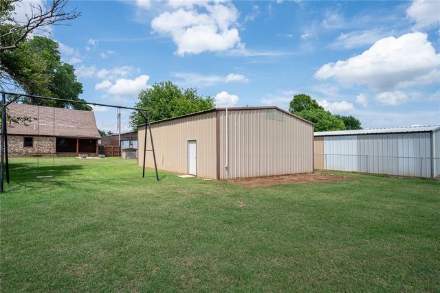 616 NW 34th Street, Newcastle, OK 73065