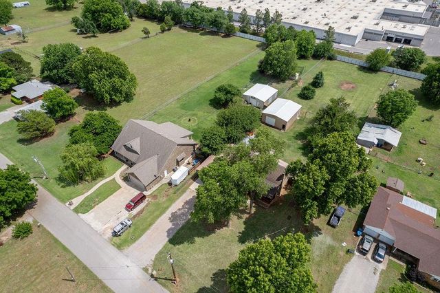616 NW 34th Street, Newcastle, OK 73065