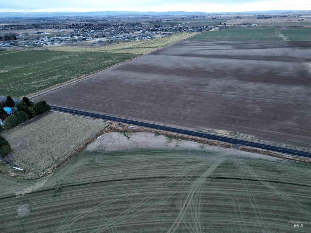 2443 E 3800 N, Twin Falls, ID 83301