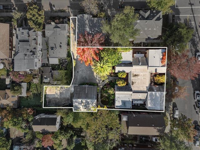 2702 Dana St, Berkeley, CA 94705