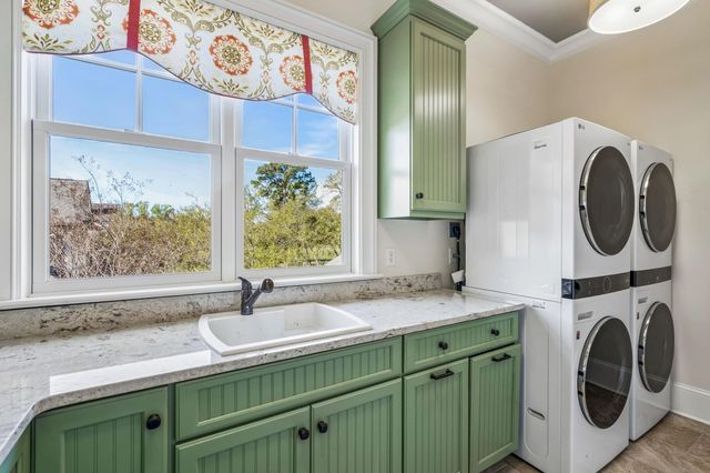 401 Creek Landing Street, Daniel Island, SC 29492