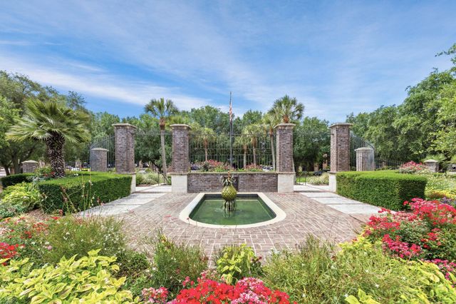 401 Creek Landing Street, Daniel Island, SC 29492