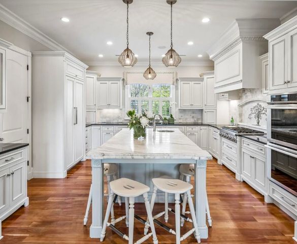 401 Creek Landing Street, Daniel Island, SC 29492