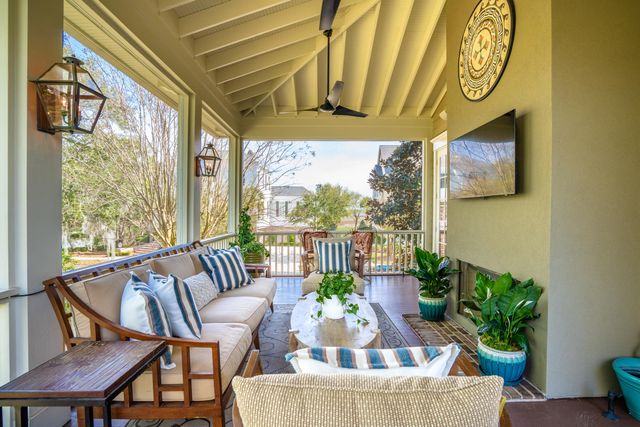 401 Creek Landing Street, Daniel Island, SC 29492