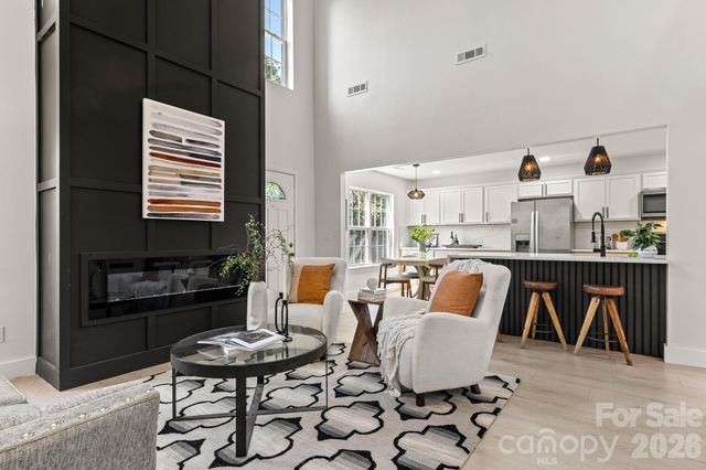 1153 Delander Lane, Charlotte, NC 28214