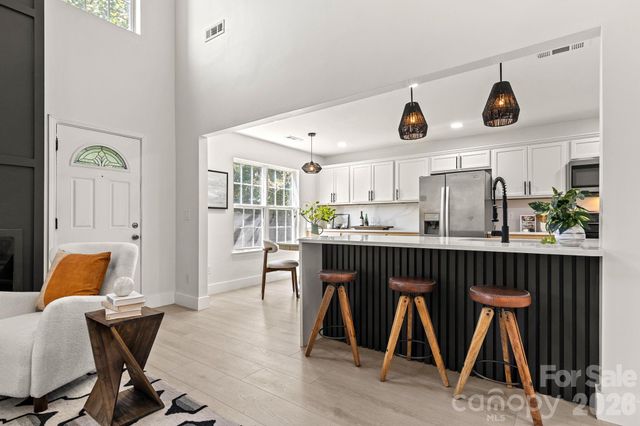 1153 Delander Lane, Charlotte, NC 28214