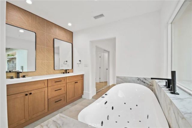 2995 E Del Mar, Pasadena, CA 91107