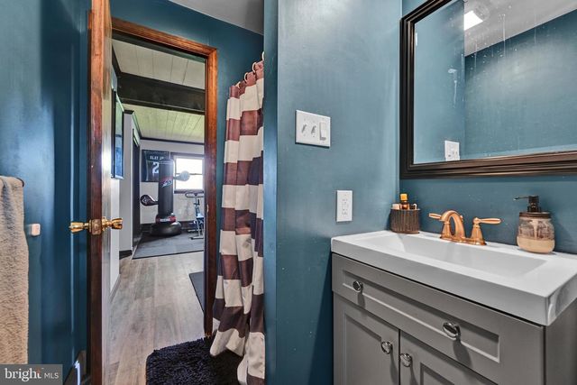 122 OLD MILL RD, Ephrata, PA 17522