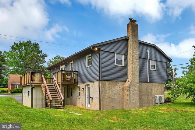 122 OLD MILL RD, Ephrata, PA 17522