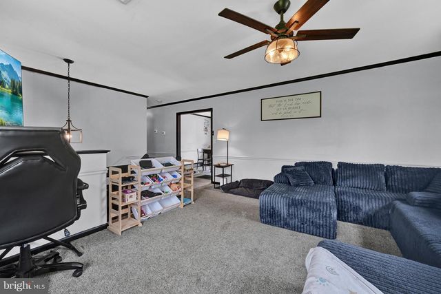 122 OLD MILL RD, Ephrata, PA 17522