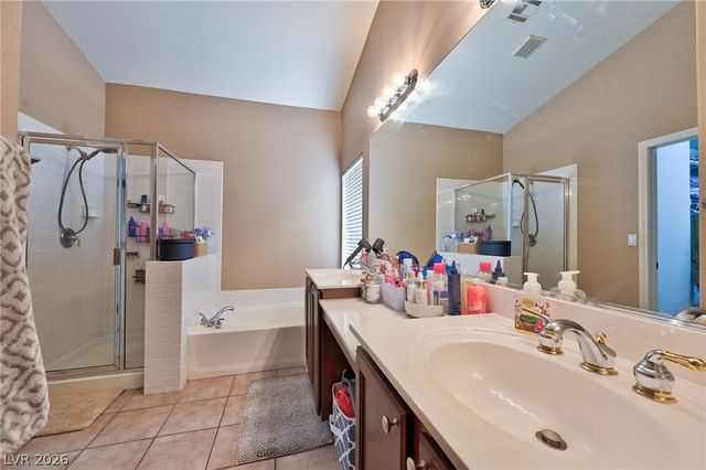 4925 Whisper Lake Avenue, Las Vegas, NV 89131