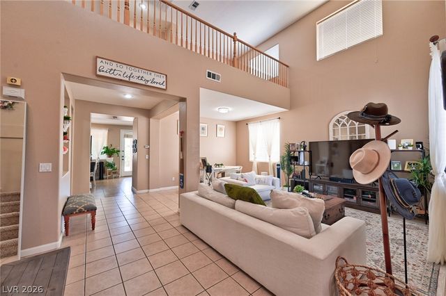 4925 Whisper Lake Avenue, Las Vegas, NV 89131