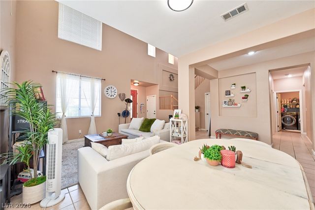 4925 Whisper Lake Avenue, Las Vegas, NV 89131