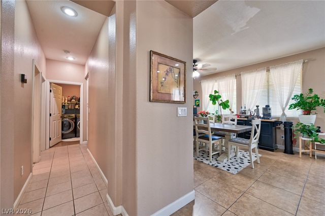 4925 Whisper Lake Avenue, Las Vegas, NV 89131