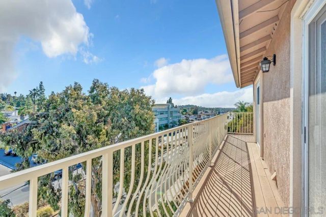 7861 Cimarron Ln, La Mesa, CA 91942