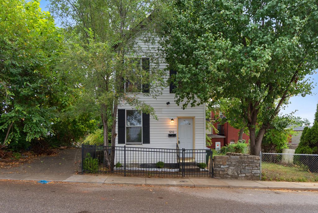 1210 Wood Street, Covington, KY 41011
