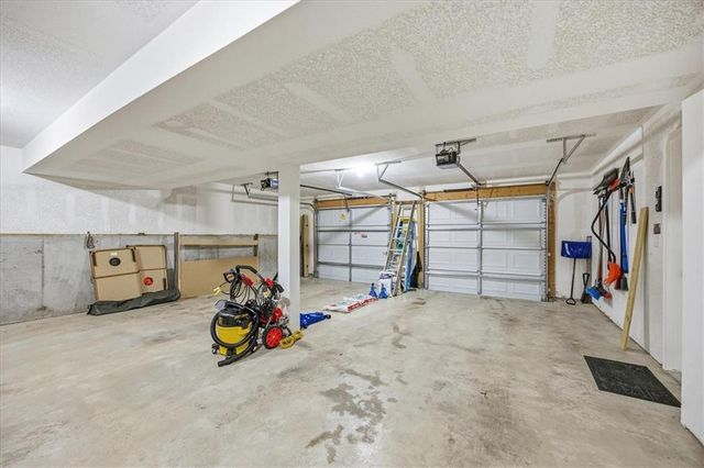 21702 Westover Road, Peculiar, MO 64078