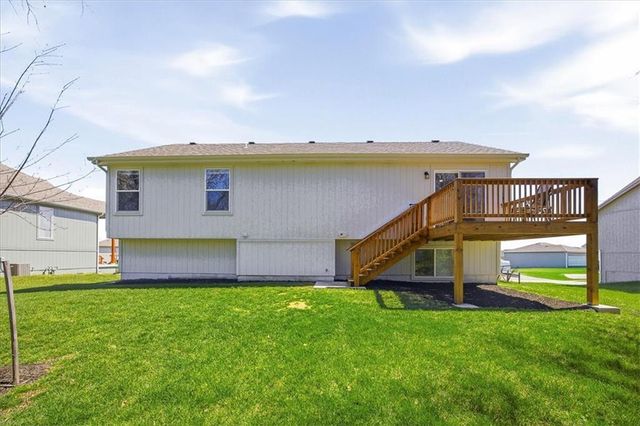 21702 Westover Road, Peculiar, MO 64078