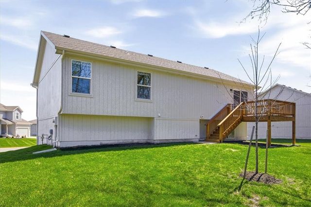 21702 Westover Road, Peculiar, MO 64078