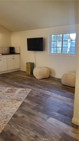 124 Hastings, Ventura, CA 93003