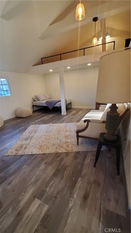 124 Hastings, Ventura, CA 93003