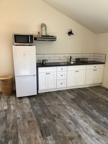 124 Hastings, Ventura, CA 93003