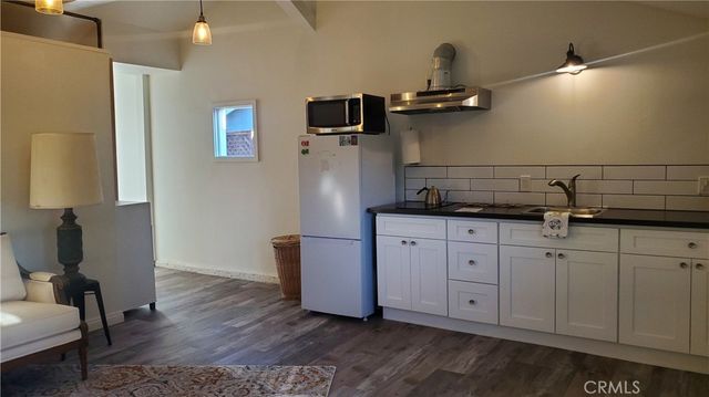 124 Hastings, Ventura, CA 93003