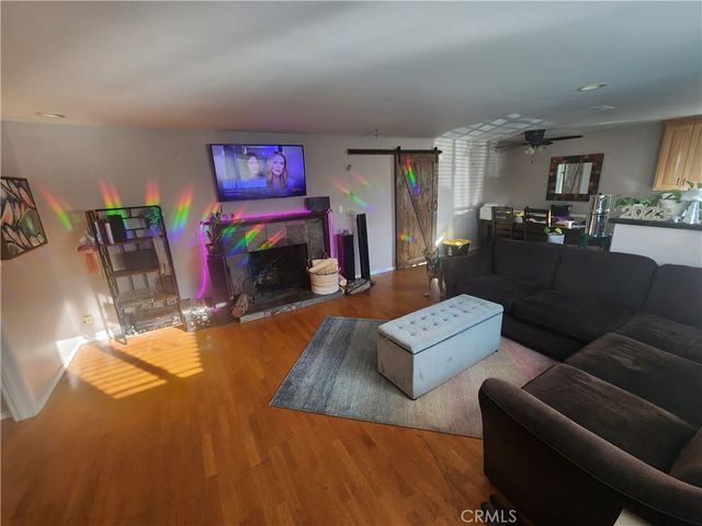 124 Hastings, Ventura, CA 93003