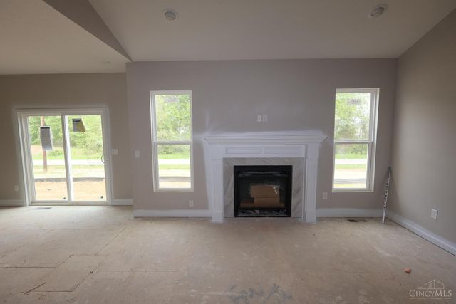 1514 Acadia Drive, Maineville, OH 45039