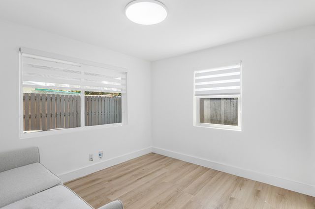 950 NE 23rd Place, Pompano Beach, FL 33064