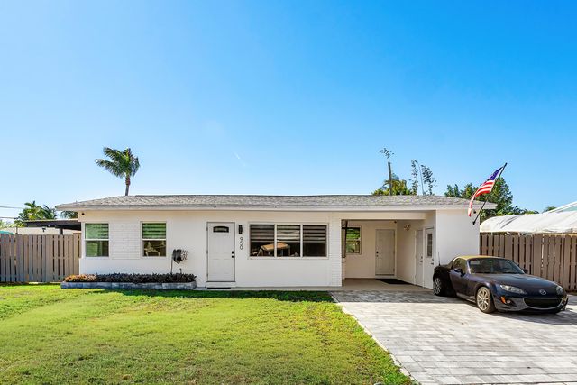 950 NE 23rd Place, Pompano Beach, FL 33064