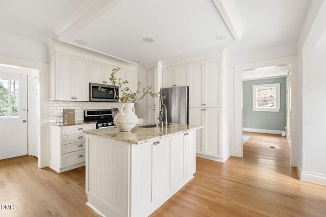 1008 Dawes Street, Chapel Hill, NC 27516