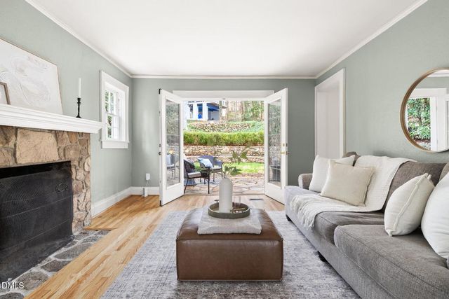 1008 Dawes Street, Chapel Hill, NC 27516