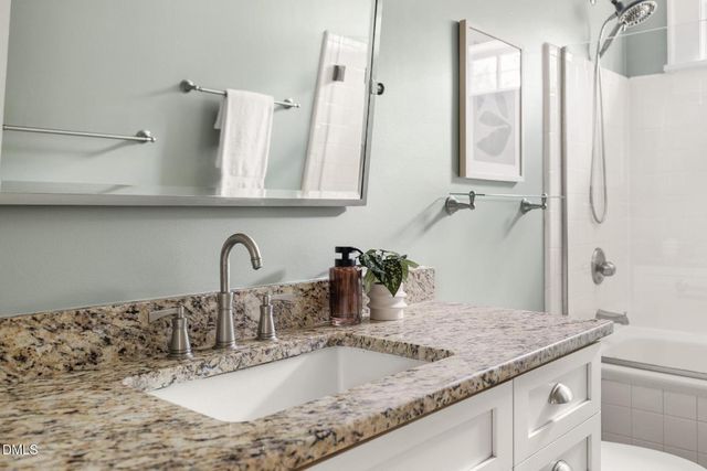 1008 Dawes Street, Chapel Hill, NC 27516