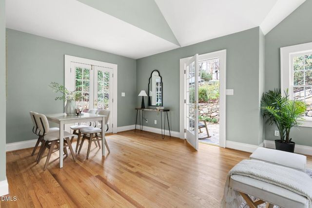 1008 Dawes Street, Chapel Hill, NC 27516