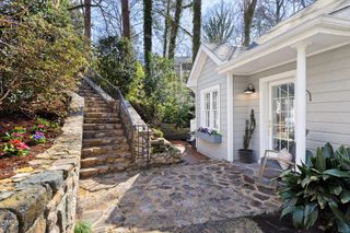 1008 Dawes Street, Chapel Hill, NC 27516