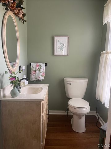 13 Castle Street, Vernon, NY 13421