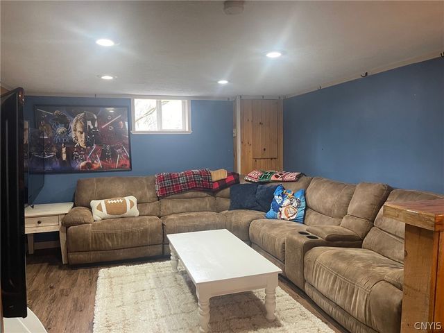 13 Castle Street, Vernon, NY 13421