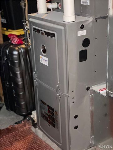 13 Castle Street, Vernon, NY 13421