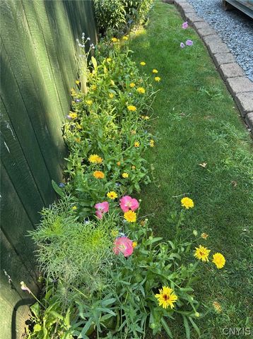 13 Castle Street, Vernon, NY 13421