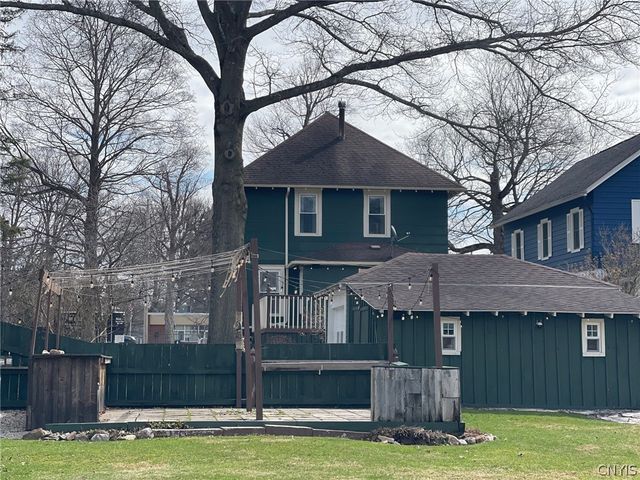 13 Castle Street, Vernon, NY 13421