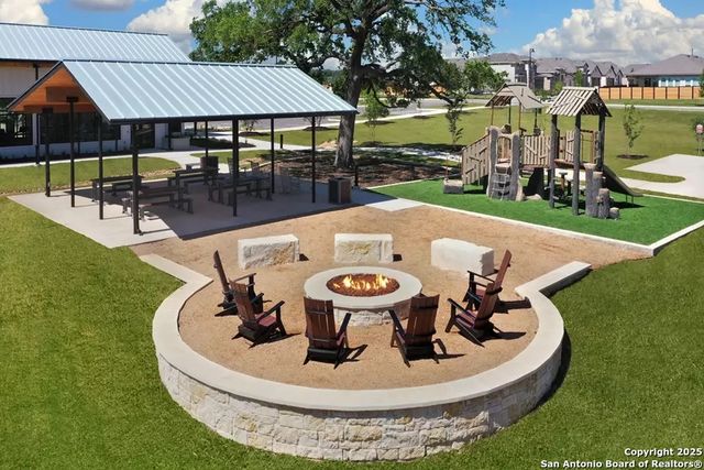 1616 Craftsman, New Braunfels, TX 78132