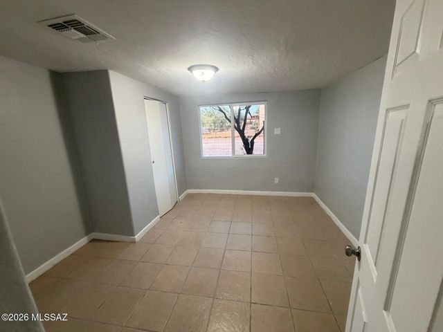 337 W 27th Street, Tucson, AZ 85713