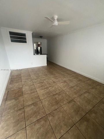305 69th St 205, Miami Beach, FL 33141