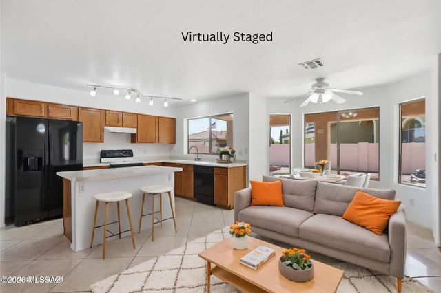 7141 W Deserama Drive, Tucson, AZ 85743