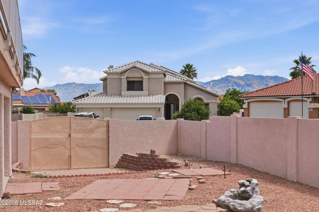 7141 W Deserama Drive, Tucson, AZ 85743