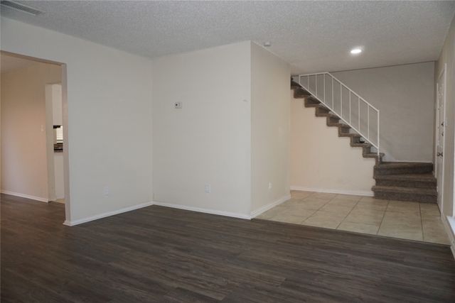 2609 Hamilton Drive, Grand Prairie, TX 75052