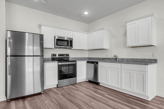 513 Townsford Lane, Moncks Corner, SC 29461
