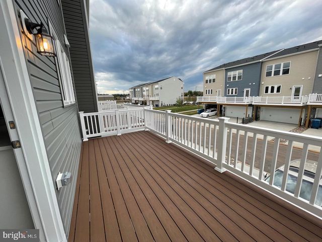 15115 JAXTON SQUARE LN, Haymarket, VA 20169