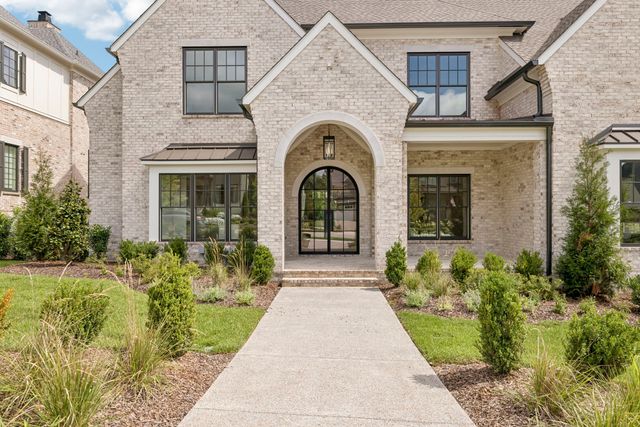 9326 Double Run Ct, College Grove, TN 37046